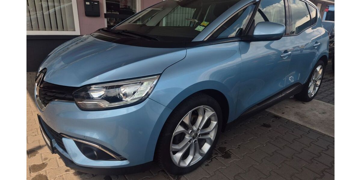 Renault Scenic 121.900 km 8.700 &euro; Büdingen 63654