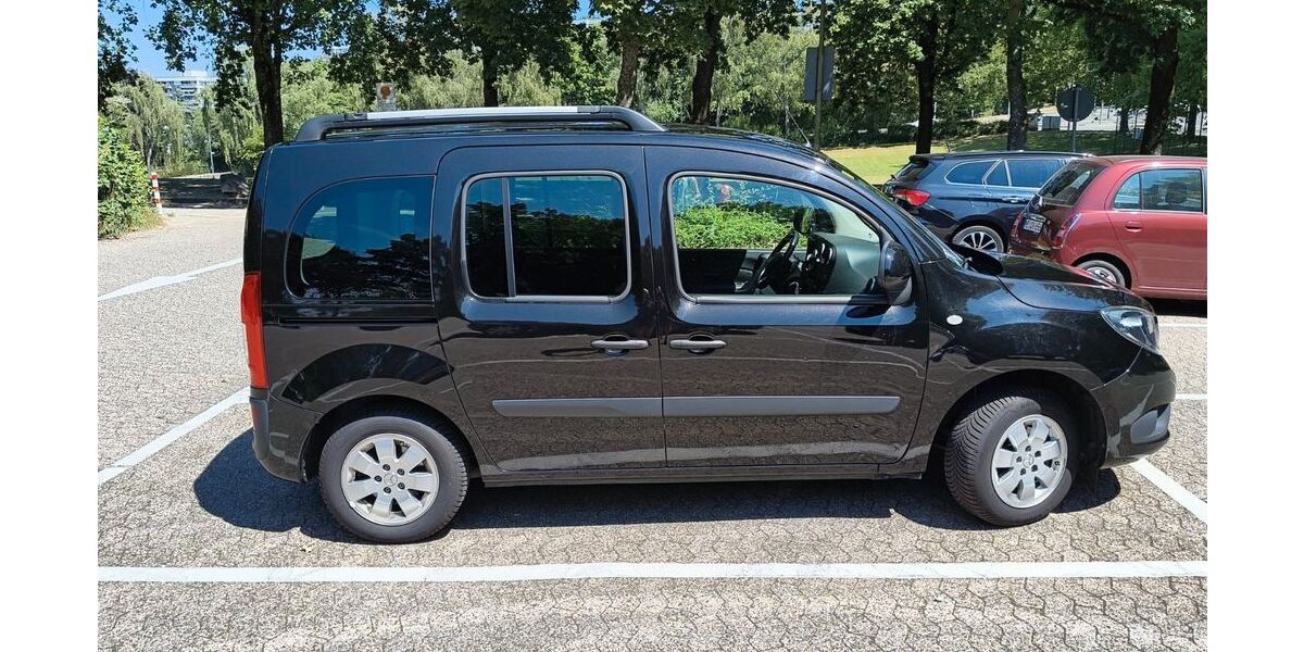 Mercedes-Benz Citan 98.000 km 11.800 &euro; Velbert 42549