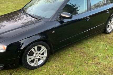 Audi A4 202.000 km 4.000 &euro; Ganderkesee 27777