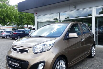 Kia Picanto 90.164 km 7.490 &euro; Dessau-Roßlau 06847