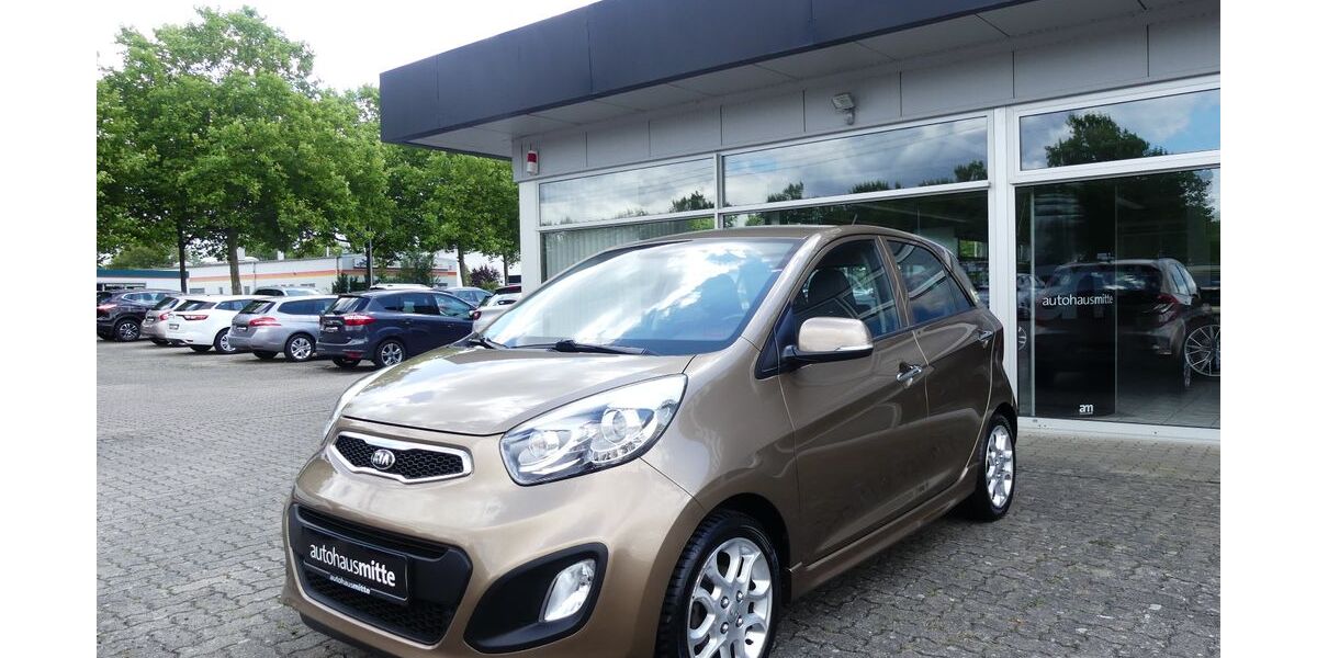 Kia Picanto 90.164 km 7.490 &euro; Dessau-Roßlau 06847