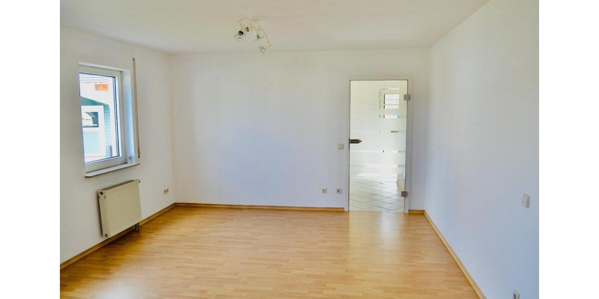 Erdgeschoßwohnung Stockach - 2 Zimmer, 63 m&sup2;, 850&euro; | Angebot:26415063