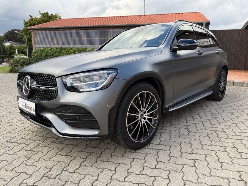 Mercedes-Benz GLC 300 45.450 km 46.890 € Kummerfeld bei Hamburg 25495