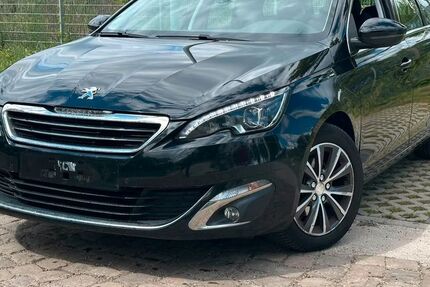 Peugeot 308 142.100 km 7.790 &euro; Mainz 55128