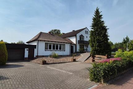 Haus Hoya - 14 Zimmer, 340 m&sup2;, 495.000&euro; | Angebot:26868258
