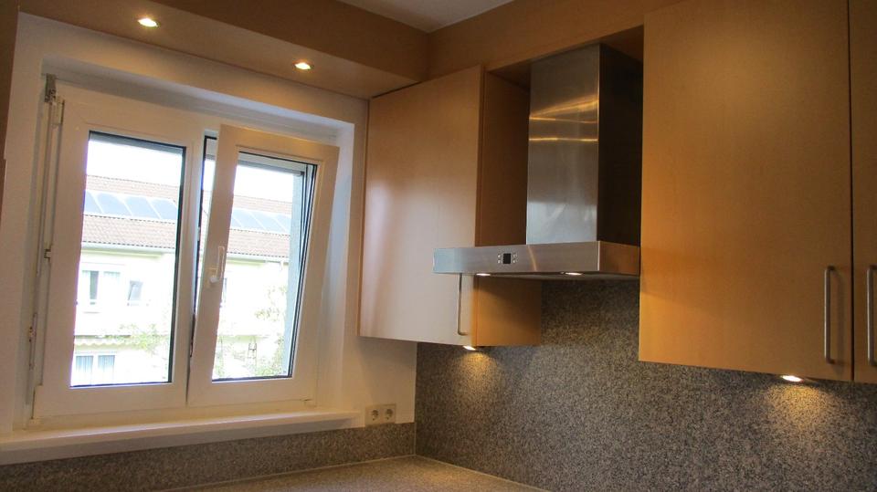 Degerloch 2,5 Zi. mit Küche, Balkon, Gäste-WC usw. provisionsfrei 2.5 zimmer