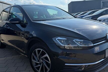 VW Golf 138.000 km 12.850 &euro; Weiden 92637
