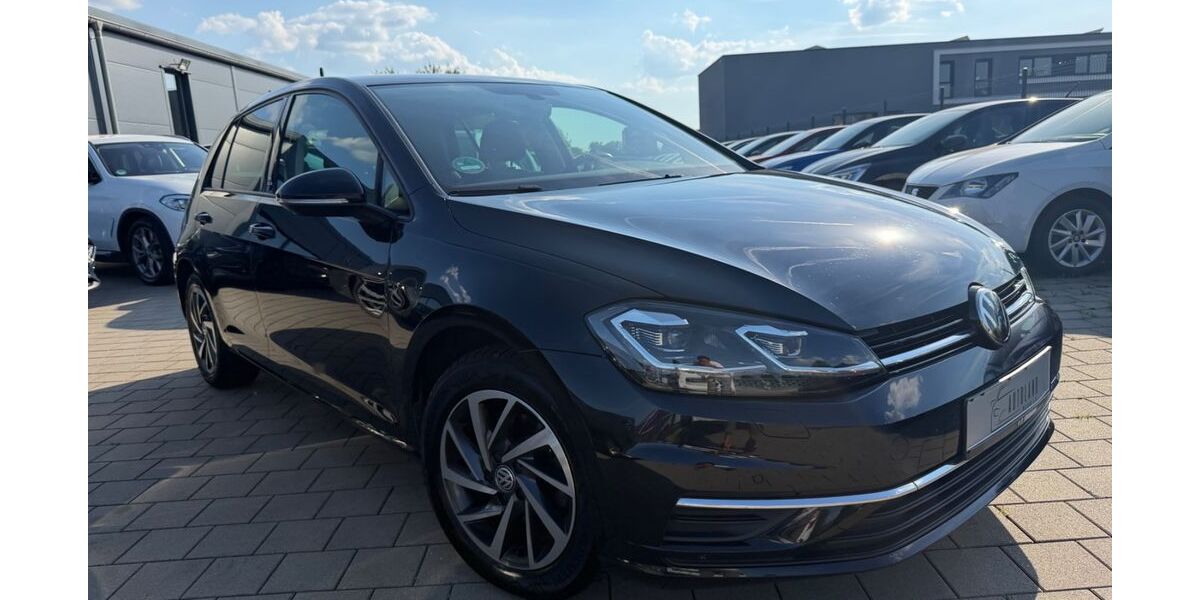 VW Golf 138.000 km 12.850 &euro; Weiden 92637