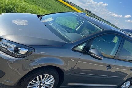 VW Touran 153.000 km 11.200 &euro; Neuburg an der Donau 86633