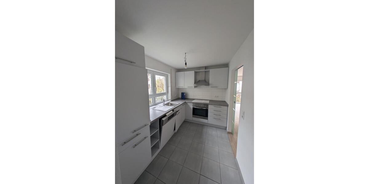 Erdgeschoßwohnung Eningen unter Achalm - 3.5 Zimmer, 107 m&sup2;, 445.000&euro; | Angebot:25638071