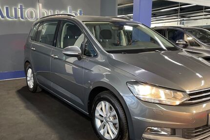 VW Touran 113.000 km 13.999 &euro; Oberhausen 46045