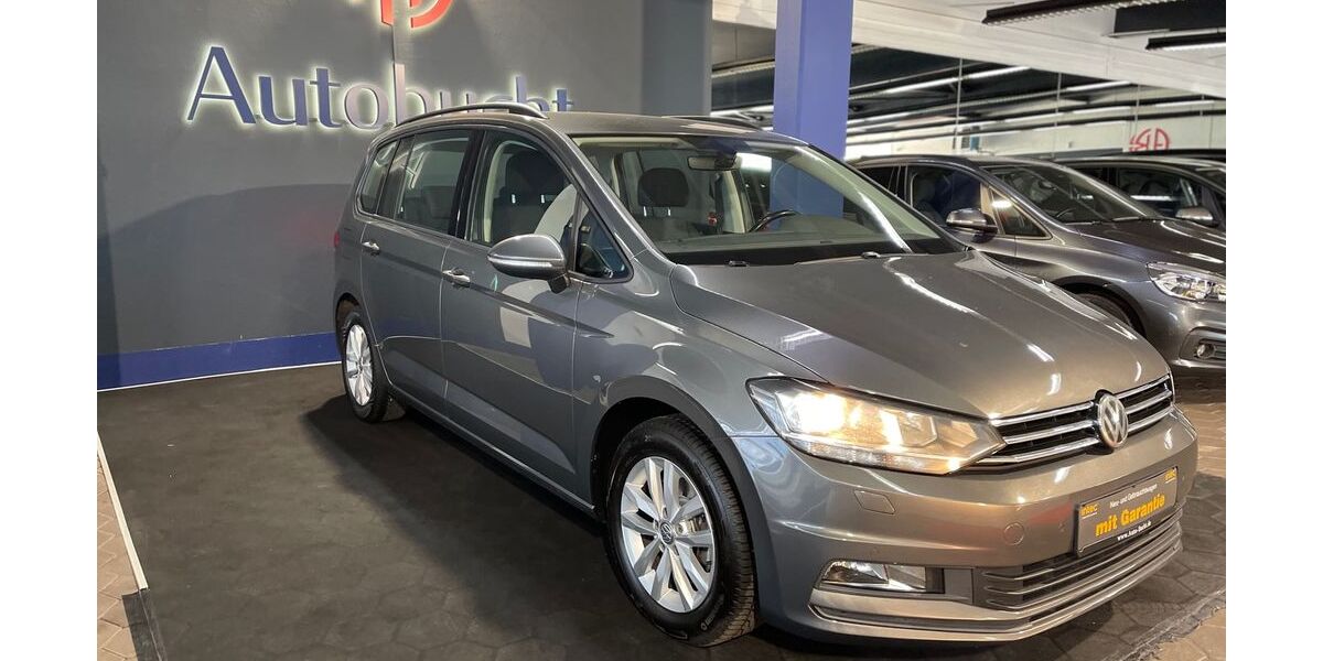 VW Touran 113.000 km 13.999 &euro; Oberhausen 46045
