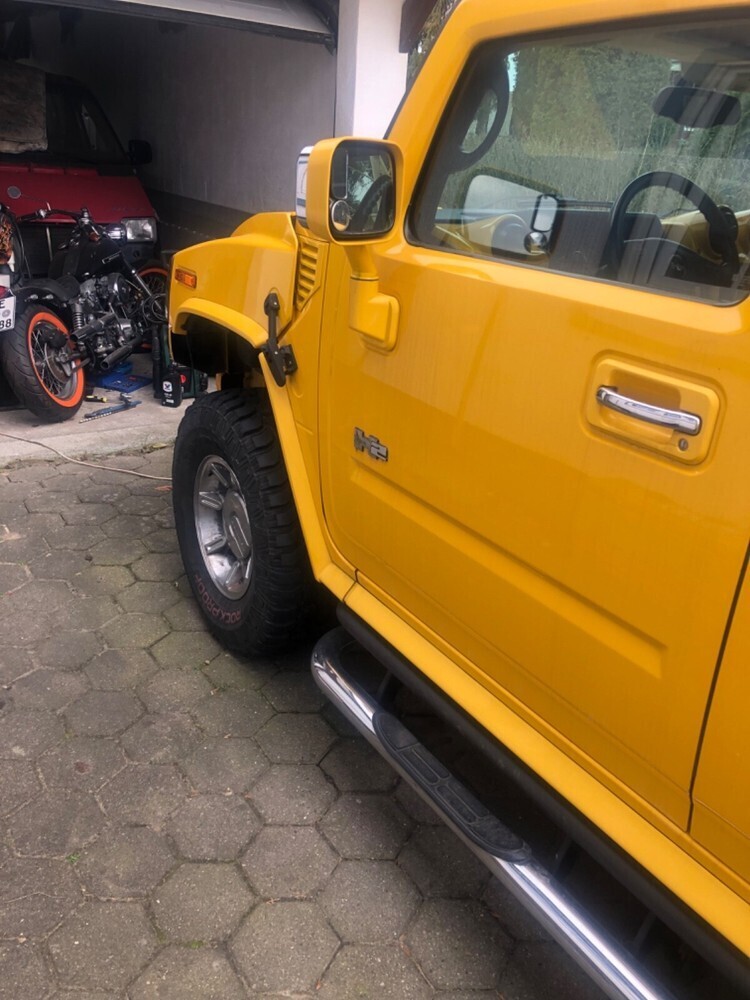 Hummer H2