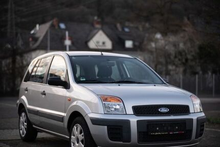 Ford Fusion 103.000 km 3.390 &euro; Trier 54294