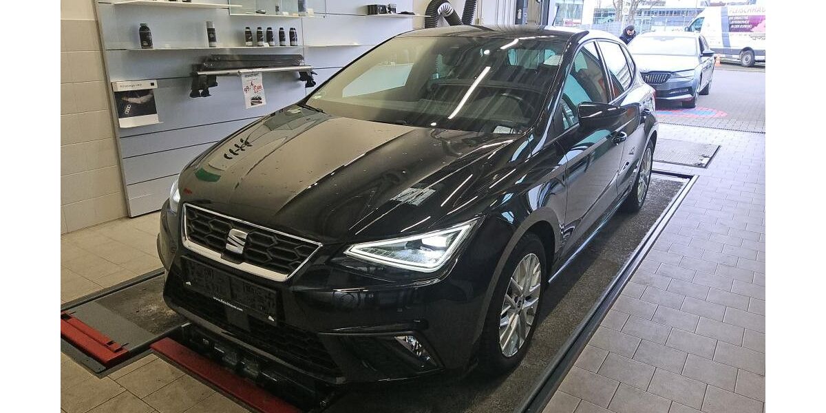 Seat Ibiza 39.000 km 15.699 &euro; Peine 31226