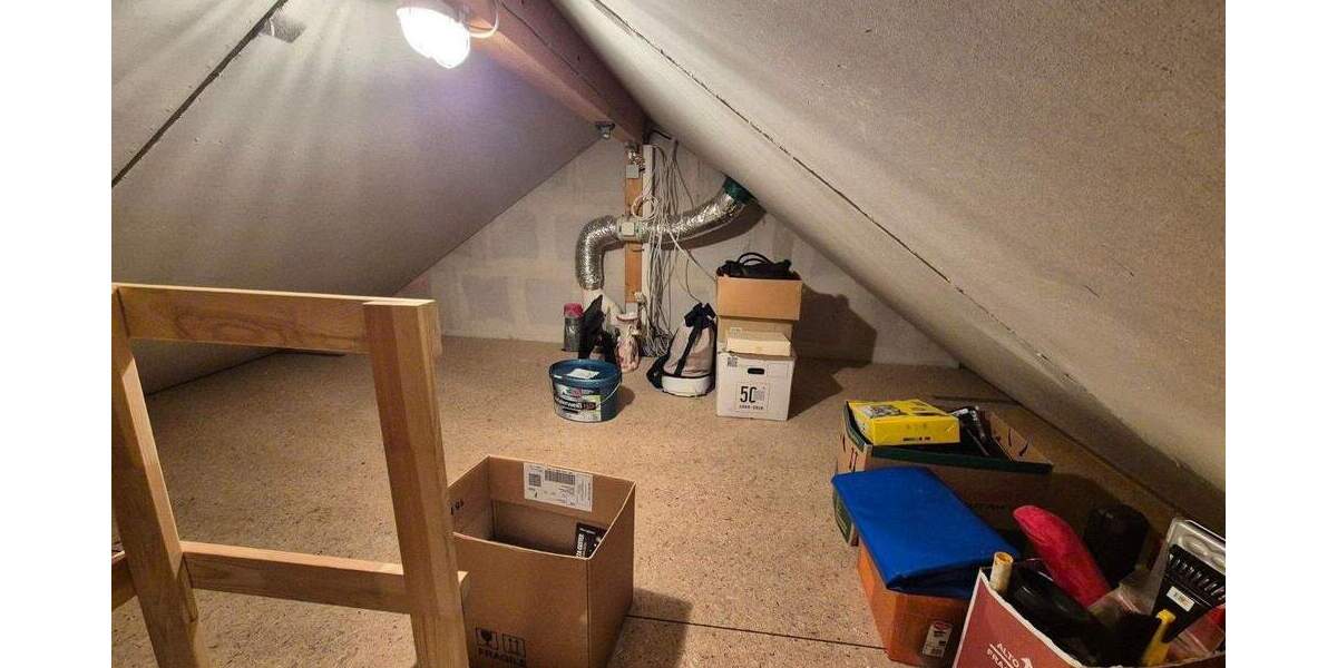 Reihenmittelhaus Taunusstein Bleidenstadt - 5 Zimmer, 141 m&sup2;, 1.650&euro; | Angebot:24846675