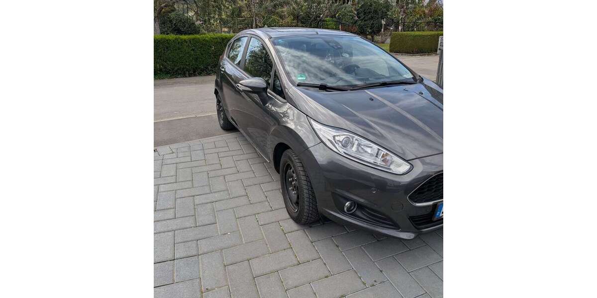 Ford Fiesta 74.226 km 8.000 &euro; Königswinter 53639
