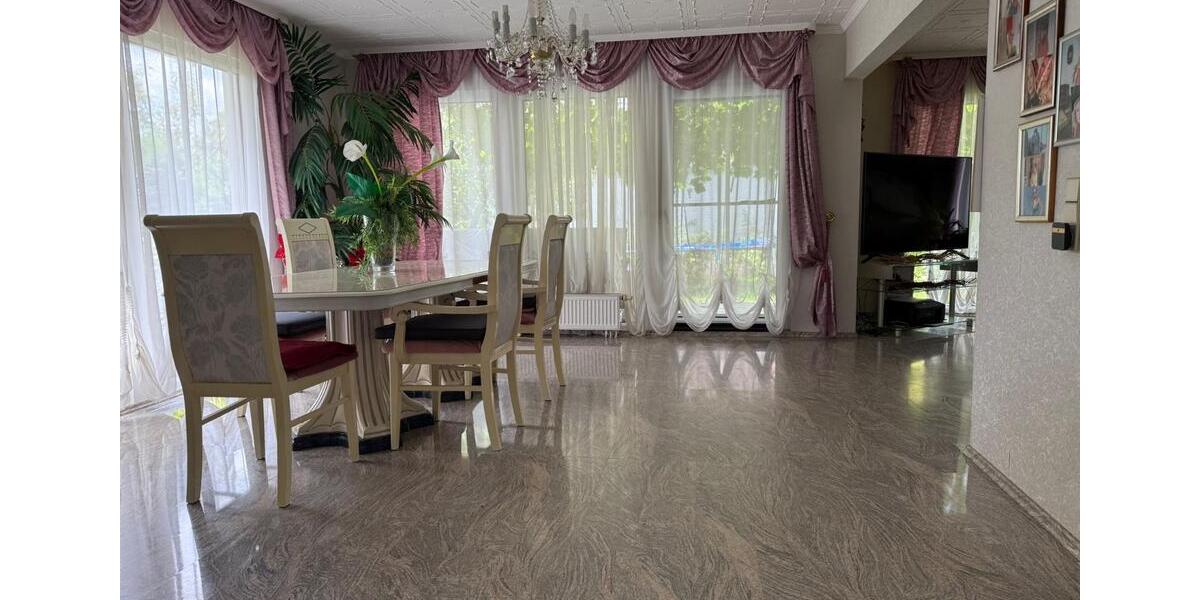 Einfamilienhaus Lauchheim - 4.5 Zimmer, 130 m&sup2;, 450.000&euro; | Angebot:26719385