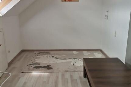 In Pforzheim zu vermieten ein Zimmer Dach Geschoss Wohnung zimmer