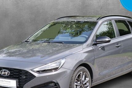 Hyundai i30 4.099 km 22.489 &euro; Waren 17192