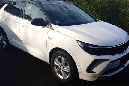 Opel Grandland (X) 56.500 km 19.999 &euro; Bergisch Gladbach 51429