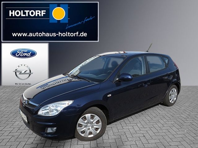 i30
