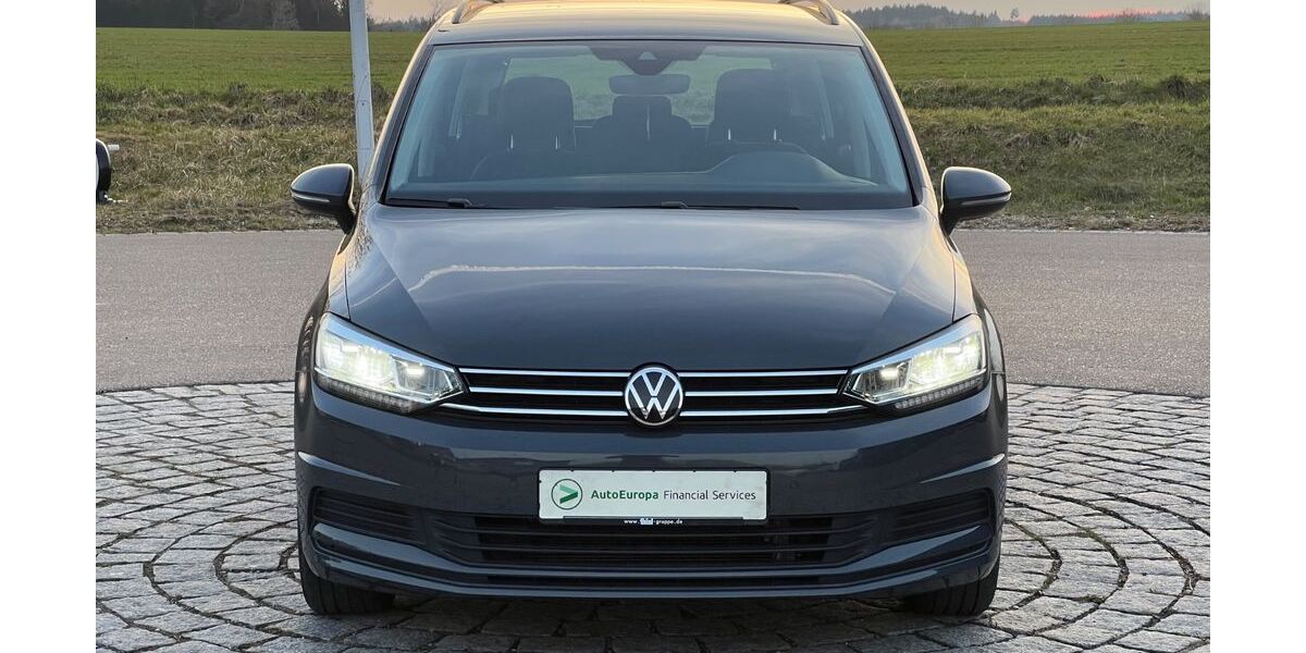 VW Touran 99.999 km 25.199 &euro; Freienried 86495