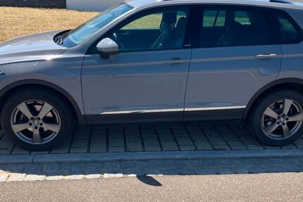VW Tiguan 45.161 km 22.500 &euro; Bad Windsheim 91438