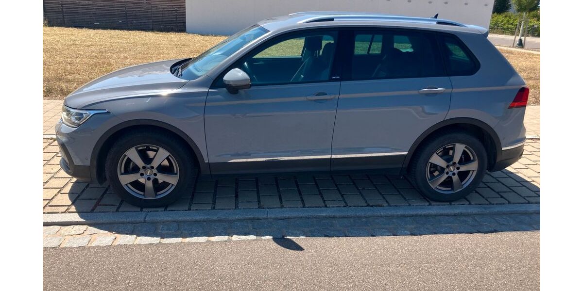 VW Tiguan 45.161 km 22.500 &euro; Bad Windsheim 91438