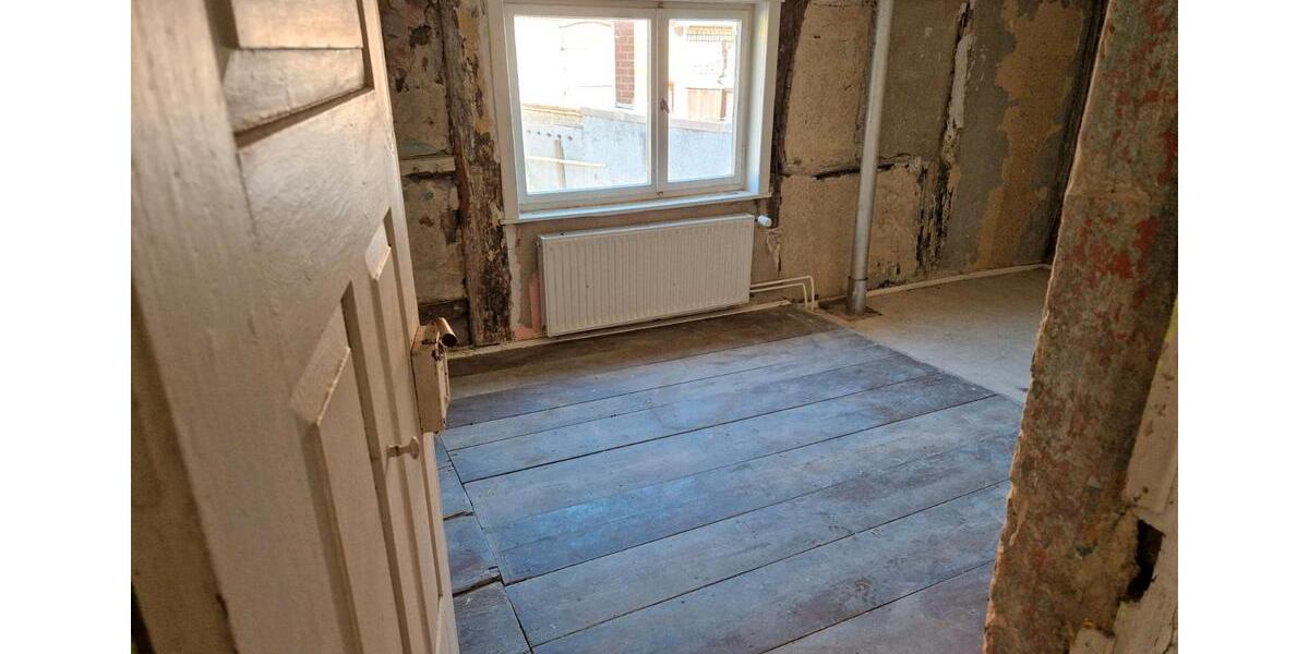 Einfamilienhaus Seehausen (Altmark) - 5 Zimmer, 100 m&sup2;, 29.000&euro; | Angebot:23057248