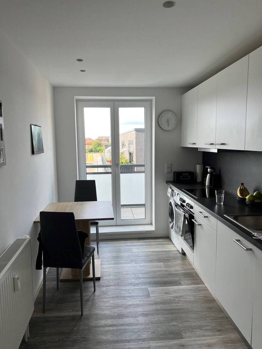 Moderne 2 Zi- Whg. mit Balkon in Uninähe 2 zimmer