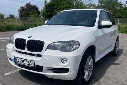 BMW X5 271.000 km 9.000 &euro; Bruchsal 76646