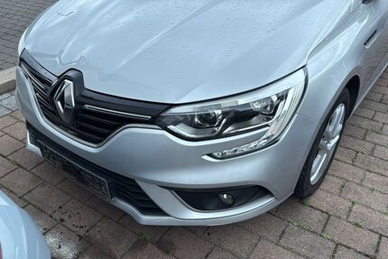 Renault Megane 67.000 km 9.500 &euro; Oedheim 74229