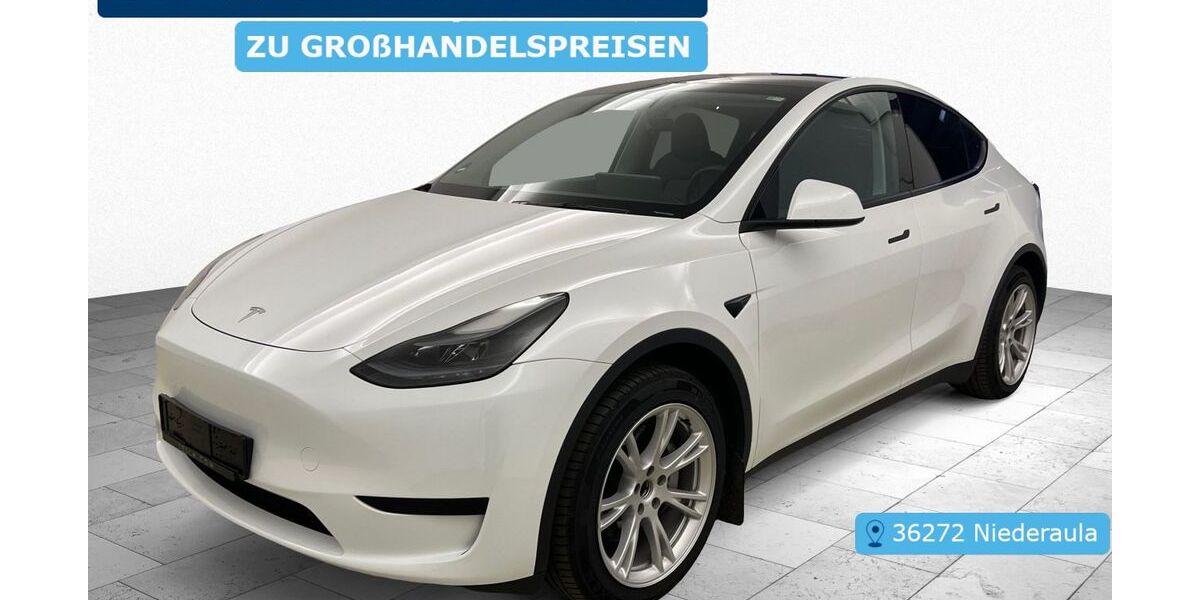 Tesla Model Y 60.535 km 30.990 € Frankfurt 60596