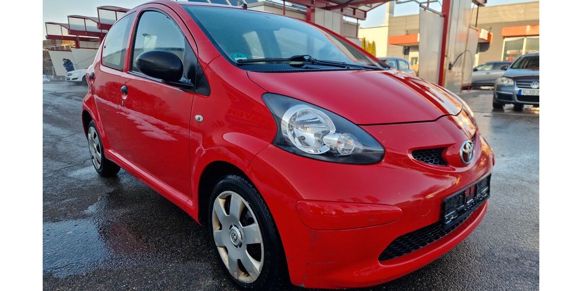 Toyota Aygo (X) 98.000 km 550 &euro; Augsburg 86167