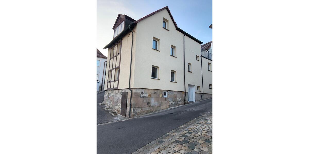 Einfamilienhaus Bamberg Am Bruderwald - 4 Zimmer, 150 m&sup2;, 1.650&euro; | Angebot:26126440