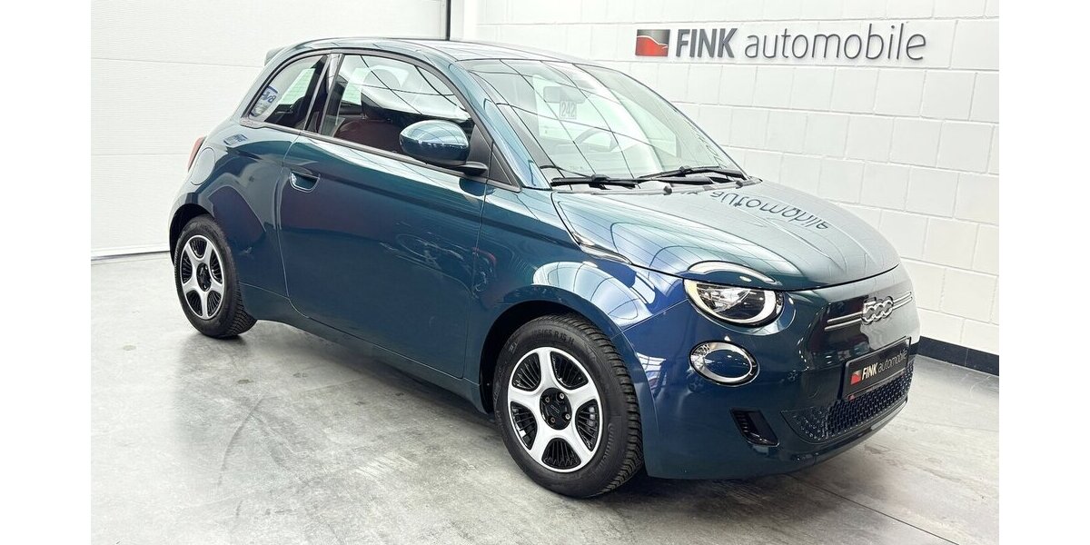 Fiat 500e Action Carplay Android Automatik 1.Hand 19.300 km 13.990 &euro; Lich 35423