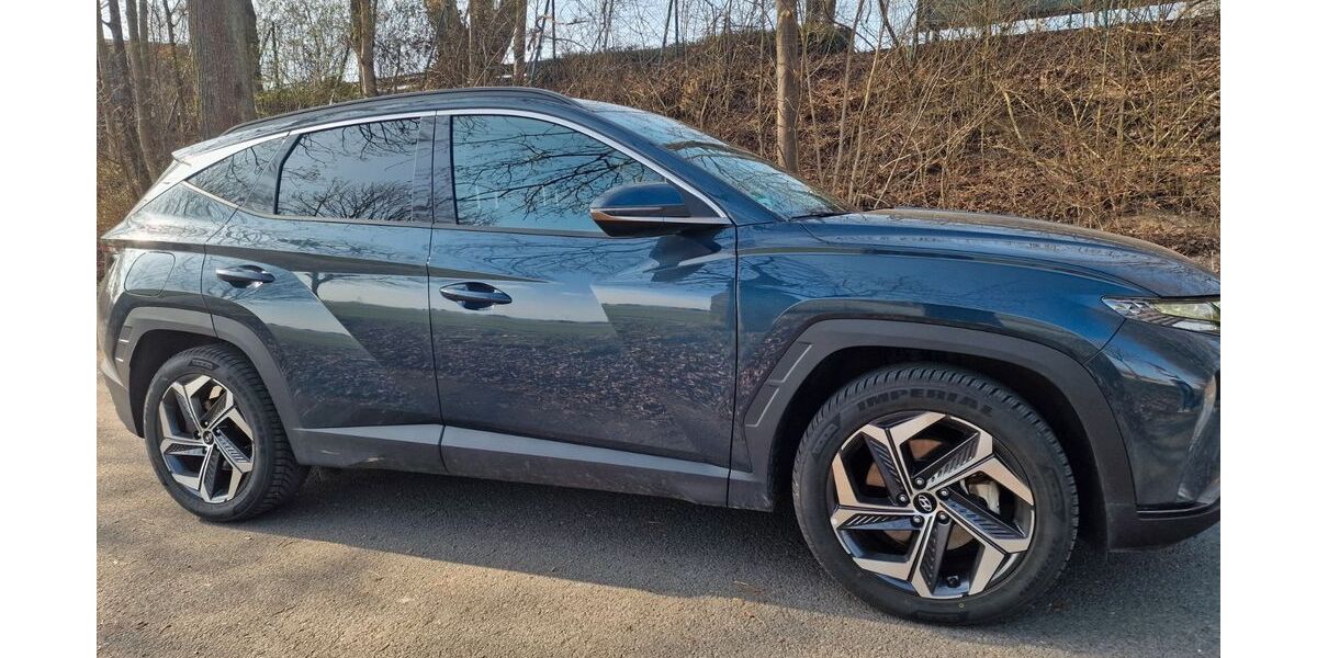 Hyundai TUCSON 36.000 km 24.900 &euro; Rüthen 59602