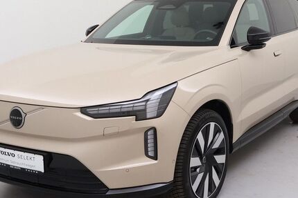 Volvo EX90 2.500 km 74.950 &euro; Norderstedt 22848