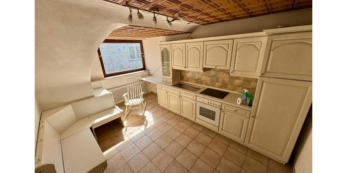 Einfamilienhaus Kassel Südstadt - 8 Zimmer, 171 m&sup2;, 489.000&euro; | Angebot:26415370