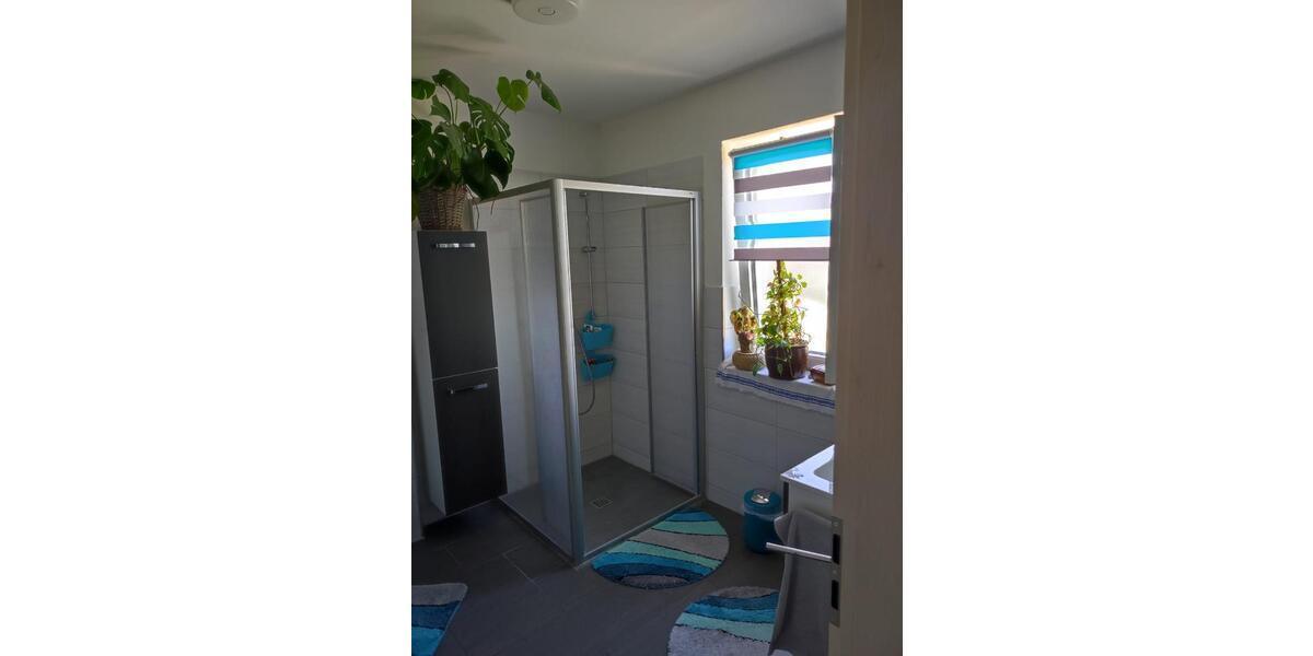 Erdgeschoßwohnung Pfarrkirchen - 6.5 Zimmer, 142 m&sup2;, 1.200&euro; | Angebot:25368778