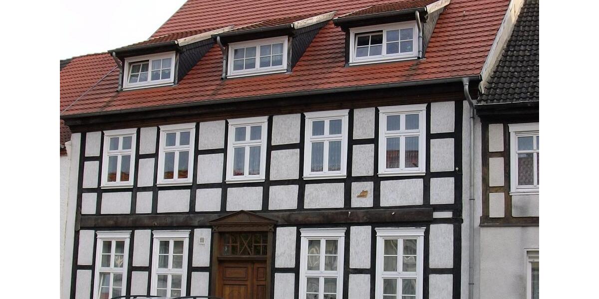 Mehrfamilienhaus, Wohnhaus Arendsee (Altmark) - 10 Zimmer, 320 m&sup2;, 350.000&euro; | Angebot:26380030