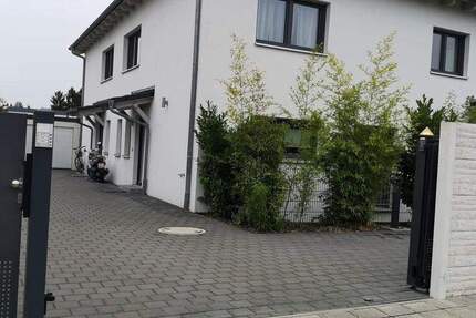 Luxuriöse Doppelhaushälfte in Top-Wohnlage, Nürnberg-Mögeldorf 5 zimmer