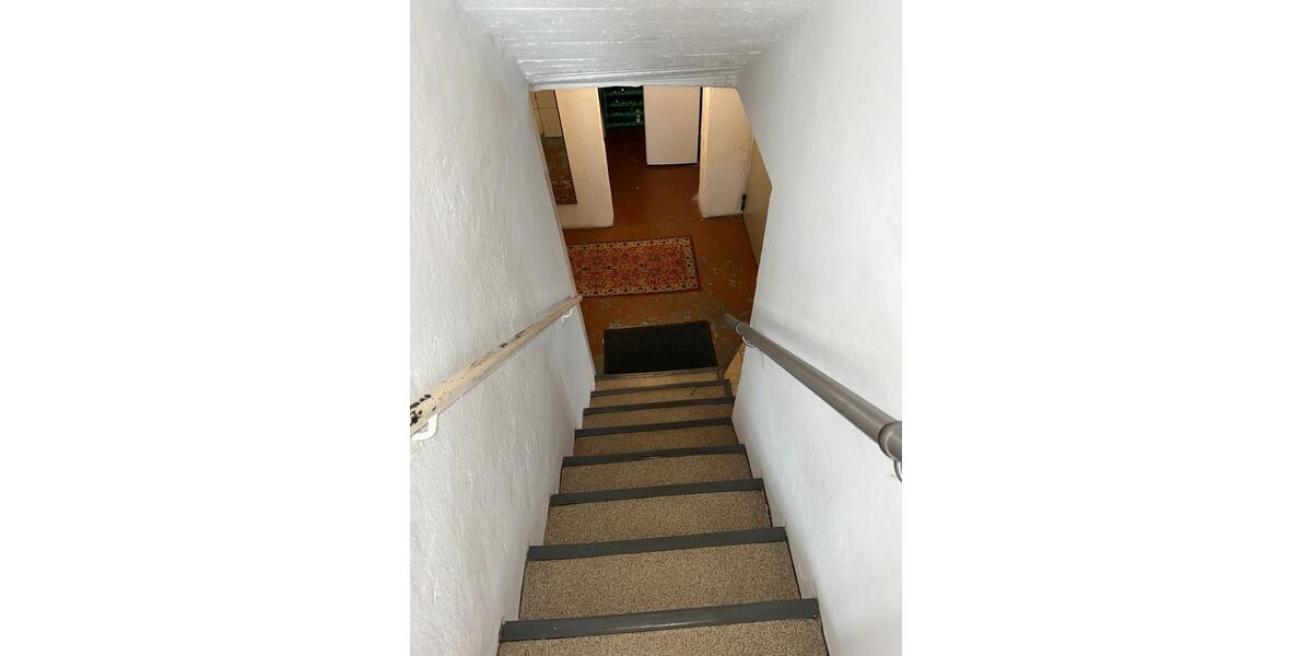 Einfamilienhaus Burkardroth - 6 Zimmer, 180 m&sup2;, 1.200&euro; | Angebot:26628083
