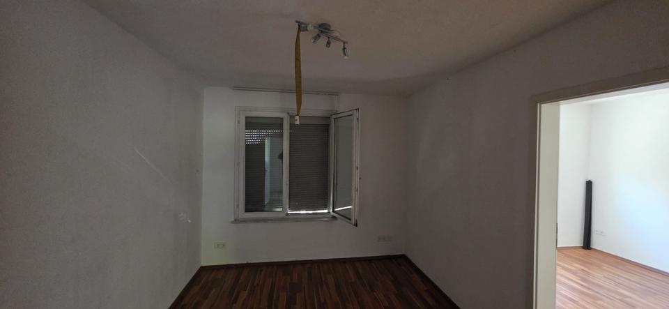 Etagenwohnung Harthausen - 3 Zimmer, 75 m&sup2;, 1.000&euro; | Angebot:26662828
