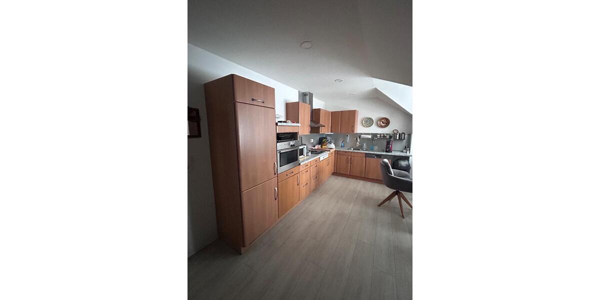 Großzügige 3-Zimmer Wohnung ohne weitere Wohneinheit 3 zimmer