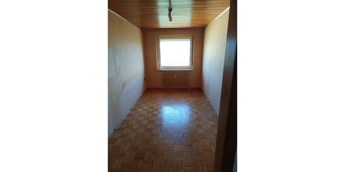 Etagenwohnung Baunatal - 4 Zimmer, 88 m&sup2;, 220.000&euro; | Angebot:27096184