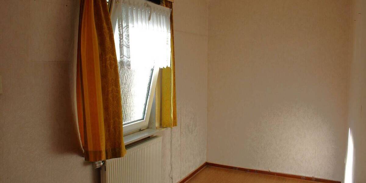 Einfamilienhaus Günthersleben-Wechmar Wechmar - 4 Zimmer, 100 m&sup2;, 99.000&euro; | Angebot:25822287