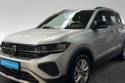 VW T-Cross 4.882 km 25.888 &euro; Hamburg 22761