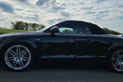 Audi TT 207.000 km 11.200 &euro; Wuppertal 42389